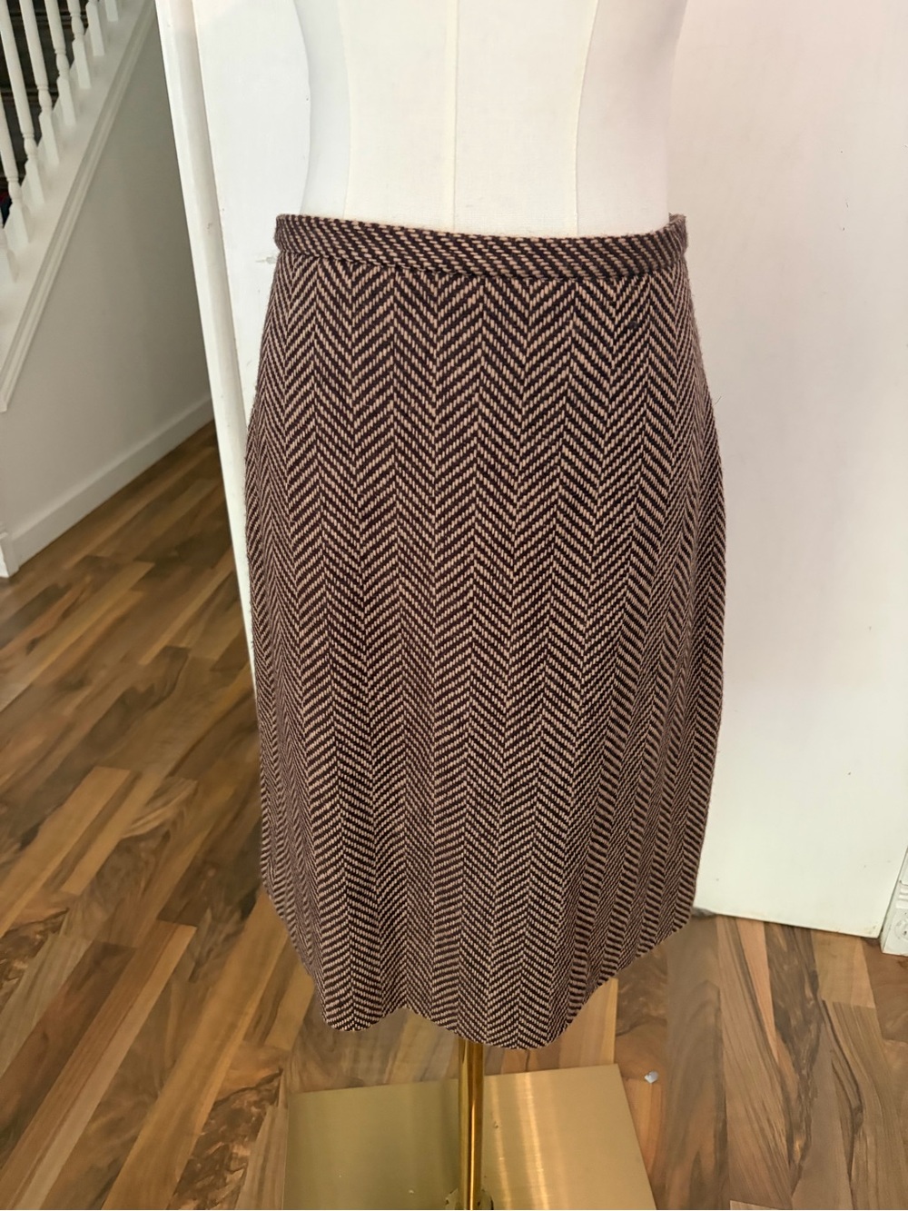 Vintage Brown Chevron Wool Blend Preppy Fall Knee Length Skirt, M / L, EUC